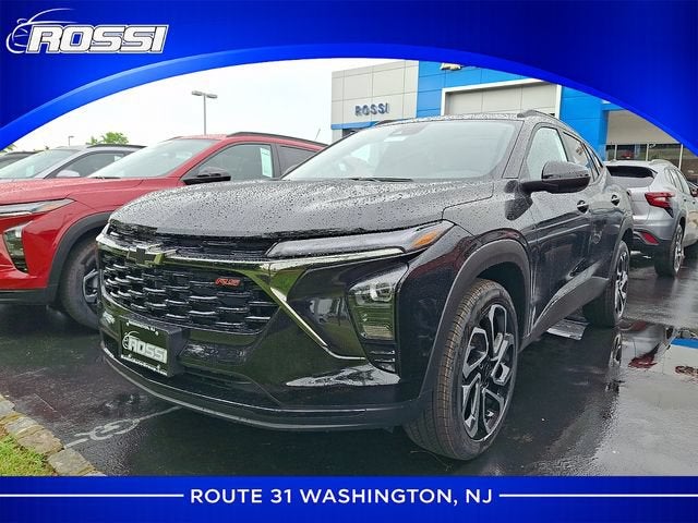 2026 Chevrolet Trax 2RS in Mosaic Black Metallic — front three-quarter view